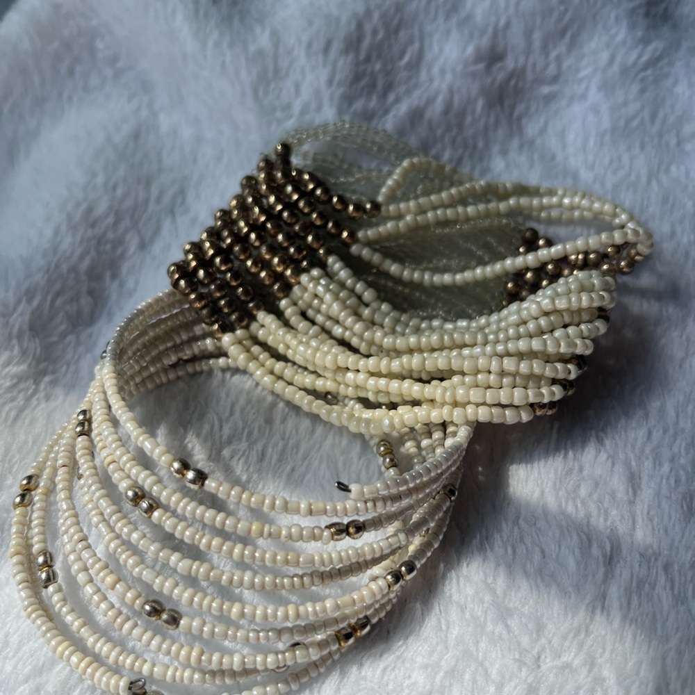 Elegant Gold and Cream Beaded Bracelet Set - Picture 10 of 14